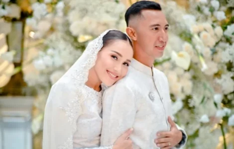 Fardana TNI Muda Ayu Ting Ting