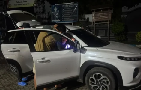 WN Inggris Tusuk Pegawai Hotel